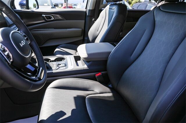2026 Kia Carnival MPV LXS Huntington Beach CA
