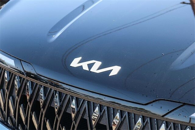 2026 Kia Carnival MPV LXS Huntington Beach CA