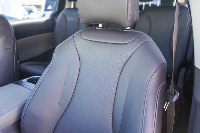 2026 Kia Carnival MPV LXS Huntington Beach CA