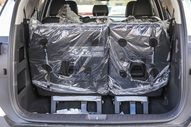 2026 Kia Carnival MPV LXS Glendale CA