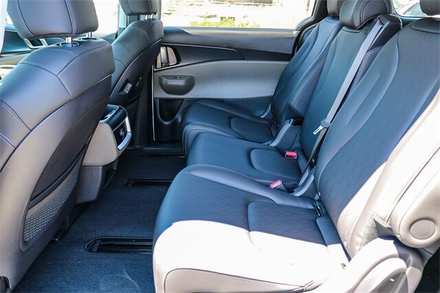 2026 Kia Carnival MPV LXS Huntington Beach CA