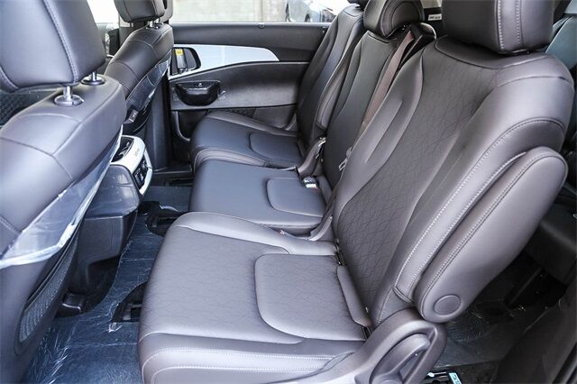 2026 Kia Carnival MPV SX Glendale CA