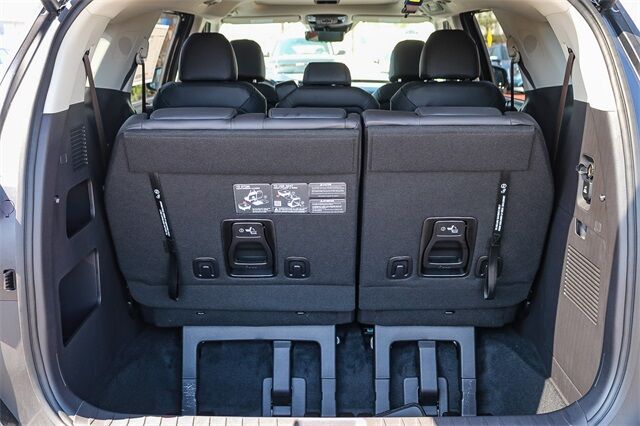 2026 Kia Carnival MPV SX Prestige Glendale CA
