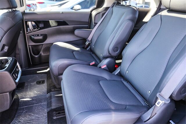 2026 Kia Carnival MPV SX Prestige Glendale CA