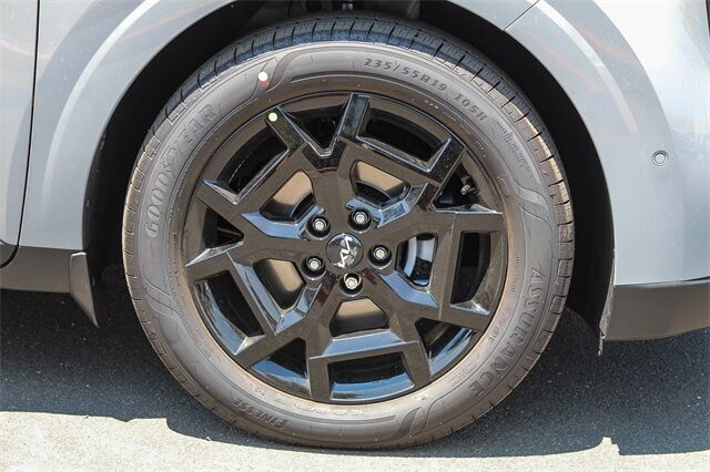 2026 Kia Carnival MPV SX Prestige Glendale CA