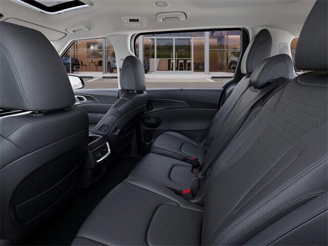 2026 Kia Carnival MPV SX Prestige Huntington Beach CA