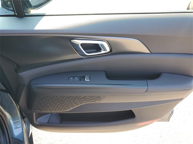 2026 Kia Carnival MPV SX Prestige St. Augustine FL