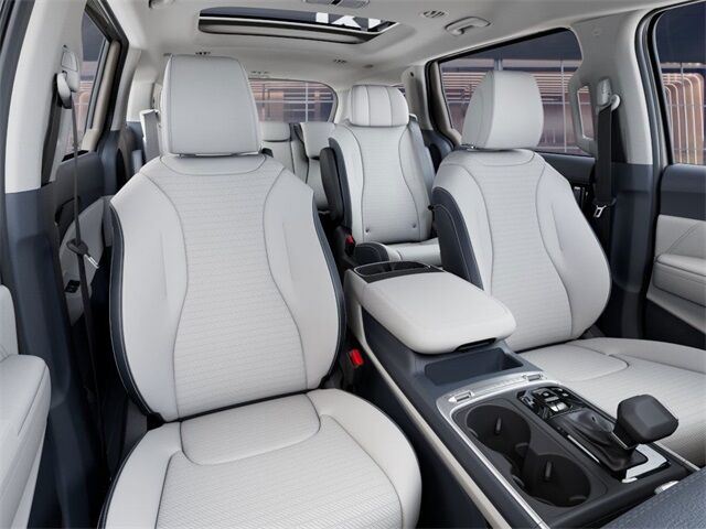 2026 Kia Carnival MPV SX Prestige Glendale CA
