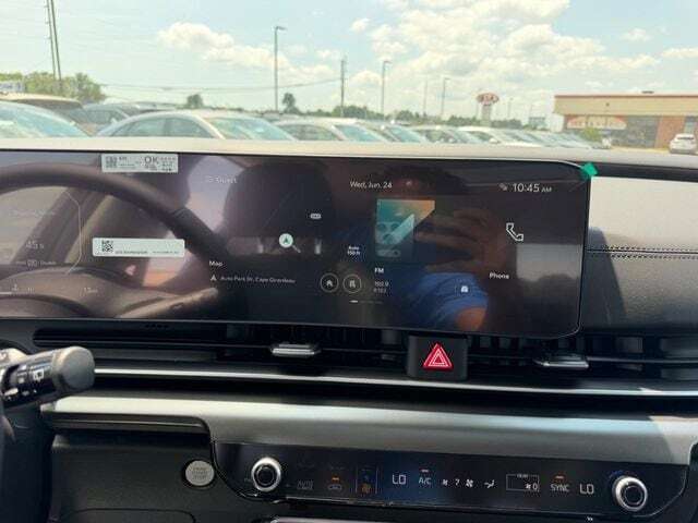2026 Kia Carnival SX Cape Girardeau MO