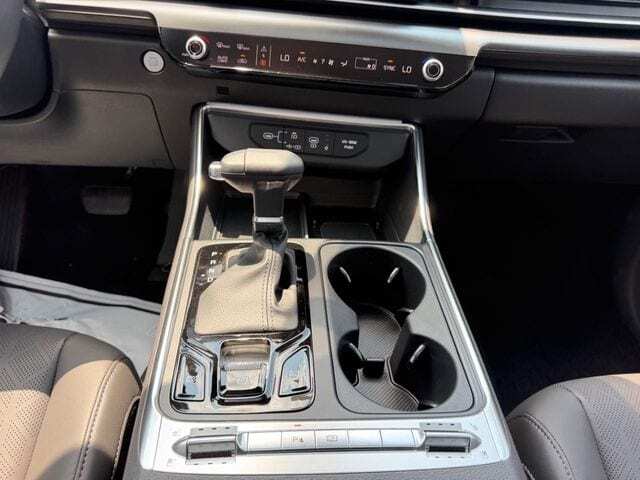 2026 Kia Carnival SX Cape Girardeau MO