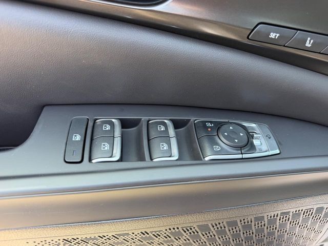 2026 Kia Carnival SX Cape Girardeau MO