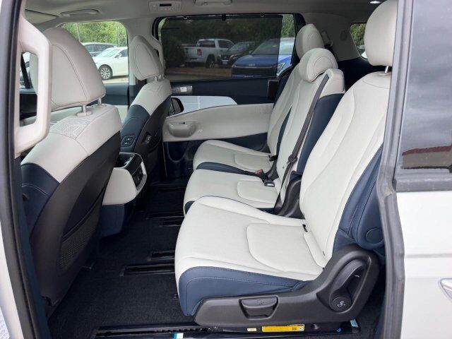 2026 Kia Carnival SX Cape Girardeau MO
