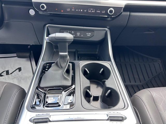 2026 Kia Carnival SX Cape Girardeau MO