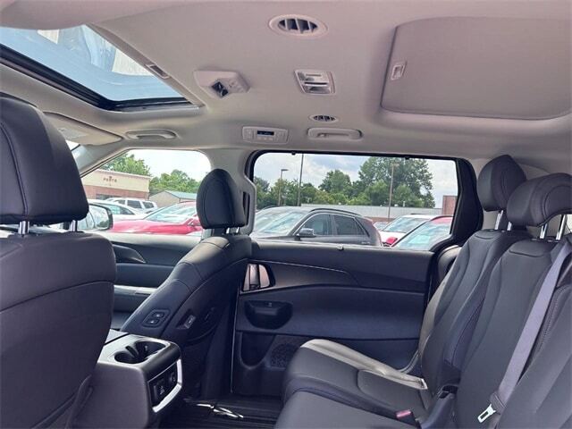 2026 Kia Carnival SX Cape Girardeau MO