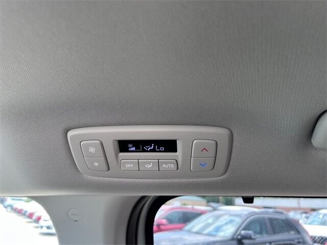 2026 Kia Carnival SX Cape Girardeau MO