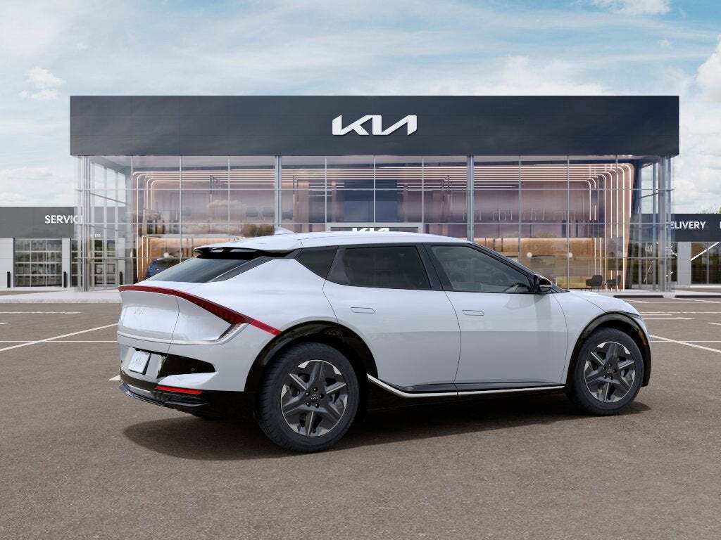 2026 Kia EV6 LIGHT LONG RANGE Roseville CA