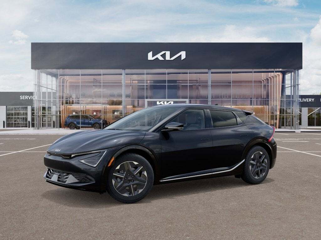 2026 Kia EV6 LIGHT LONG RANGE