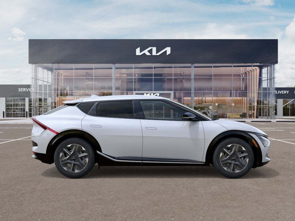2026 Kia EV6 LIGHT LONG RANGE Roseville CA