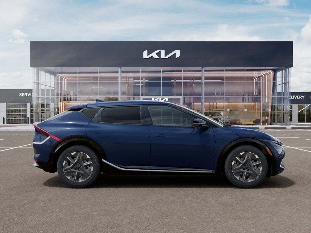 2026 Kia EV6 LIGHT LONG RANGE Roseville CA
