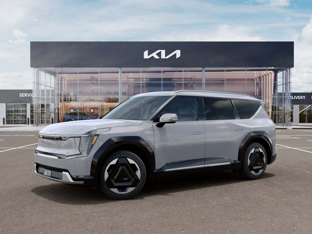 2026 Kia EV9 LAND