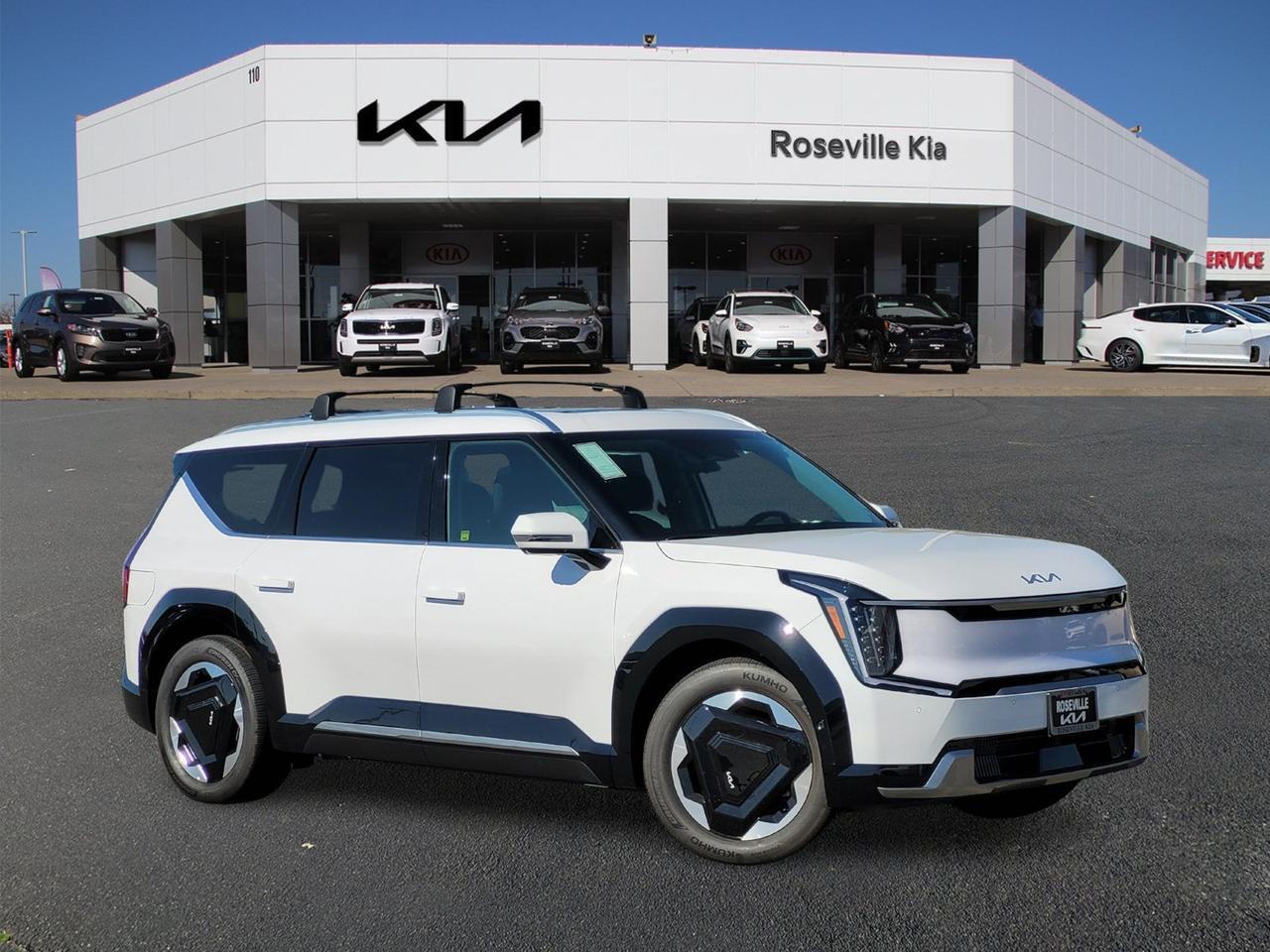 2026 Kia EV9 LAND