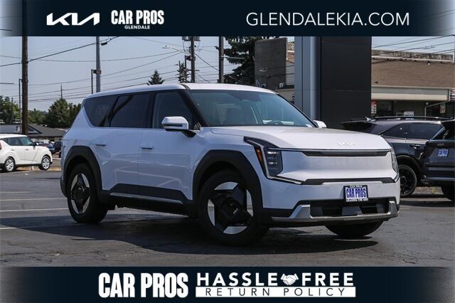 2026 Kia EV9 Light Long Range