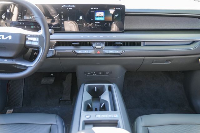 2026 Kia EV9 Light Long Range Huntington Beach CA