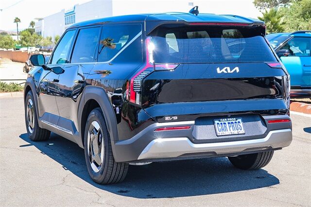 2026 Kia EV9 Light Long Range Moreno Valley CA