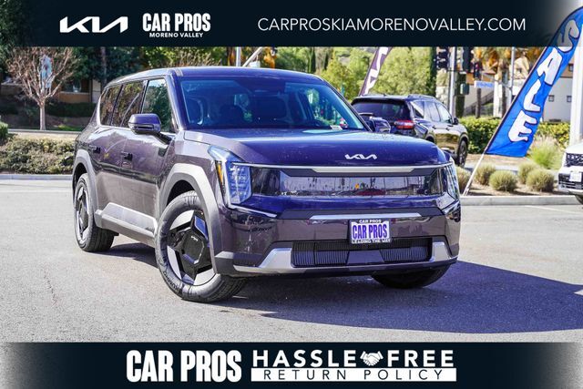 2026 Kia EV9 Light Long Range