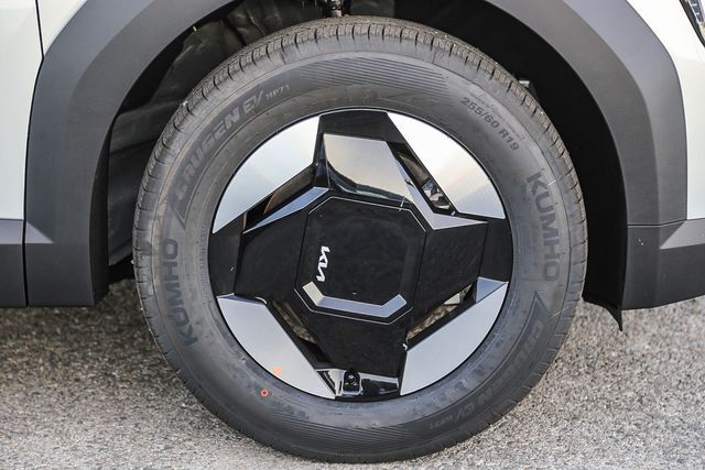 2026 Kia EV9 Light Long Range Moreno Valley CA