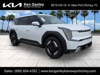 2026 Kia EV9 Light Long Range