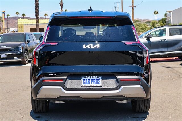 2026 Kia EV9 Light Long Range RWD Glendale CA