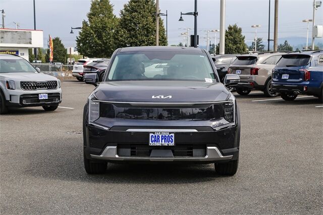 2026 Kia EV9 Light Long Range RWD