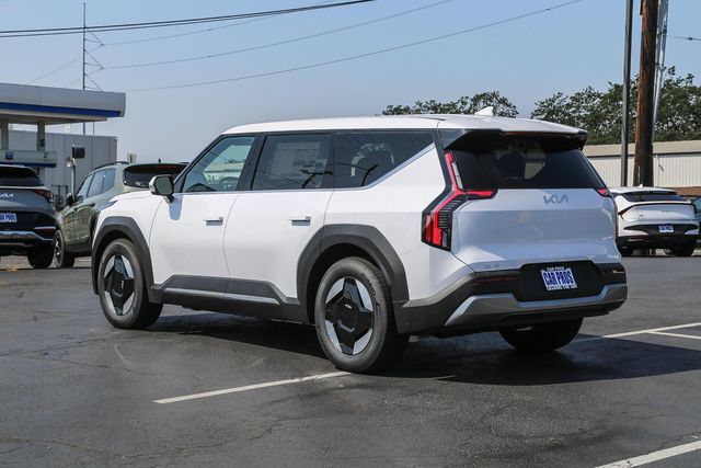 2026 Kia EV9 Light Long Range RWD Glendale CA