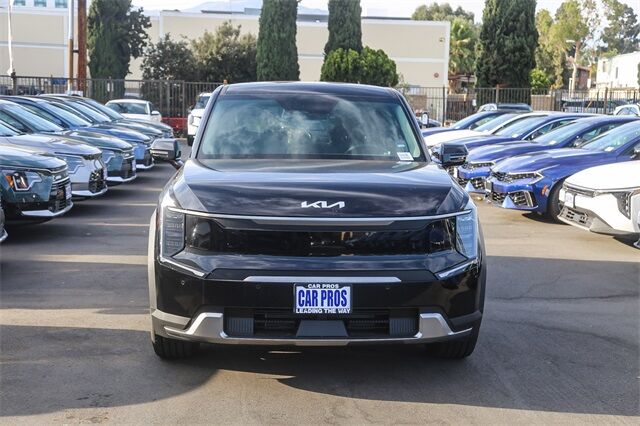 2026 Kia EV9 Light Long Range RWD Glendale CA