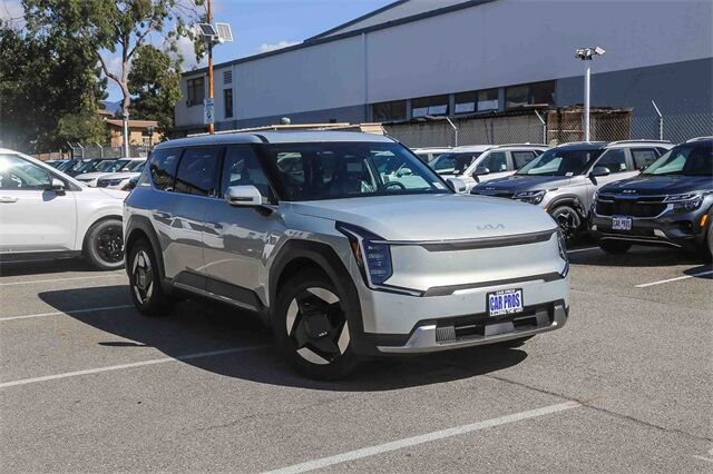 2026 Kia EV9 Light Long Range RWD Glendale CA