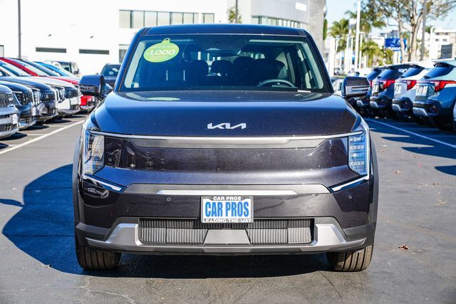 2026 Kia EV9 Light Long Range RWD