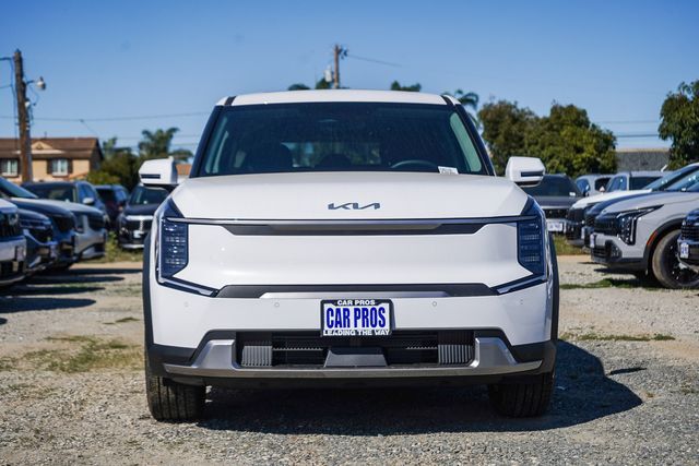 2026 Kia EV9 Light Long Range RWD