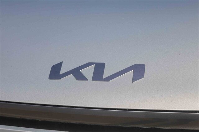 2026 Kia EV9 Light Long Range RWD Glendale CA