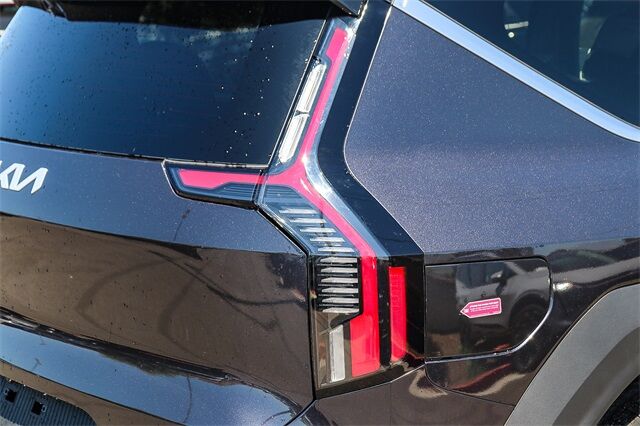 2026 Kia EV9 Light Long Range RWD Huntington Beach CA