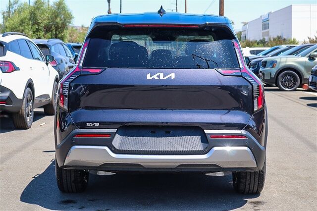 2026 Kia EV9 Light Long Range RWD Huntington Beach CA