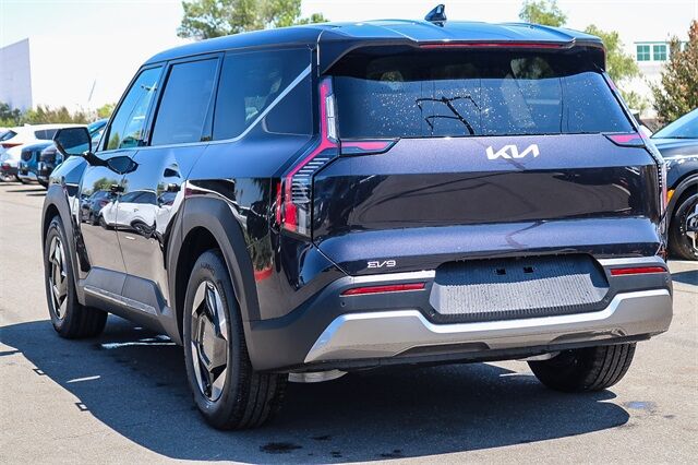 2026 Kia EV9 Light Long Range RWD Huntington Beach CA
