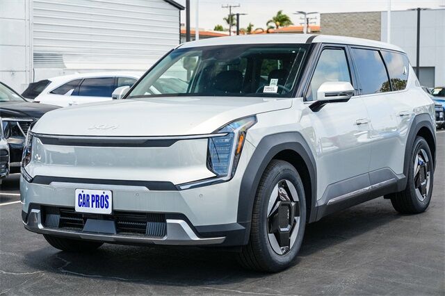 2026 Kia EV9 Light Long Range RWD Huntington Beach CA