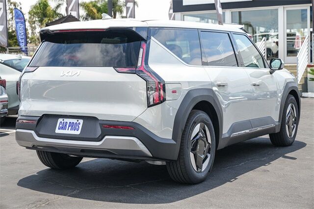 2026 Kia EV9 Light Long Range RWD Huntington Beach CA
