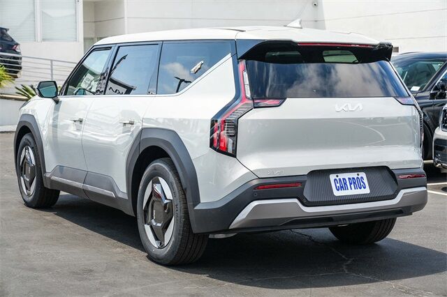 2026 Kia EV9 Light Long Range RWD Huntington Beach CA