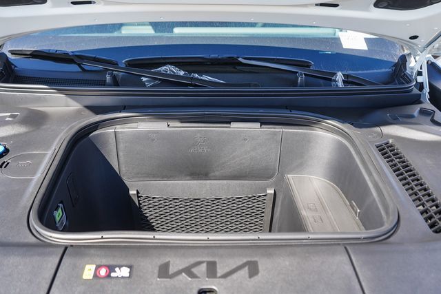 2026 Kia EV9 Light Long Range RWD Huntington Beach CA