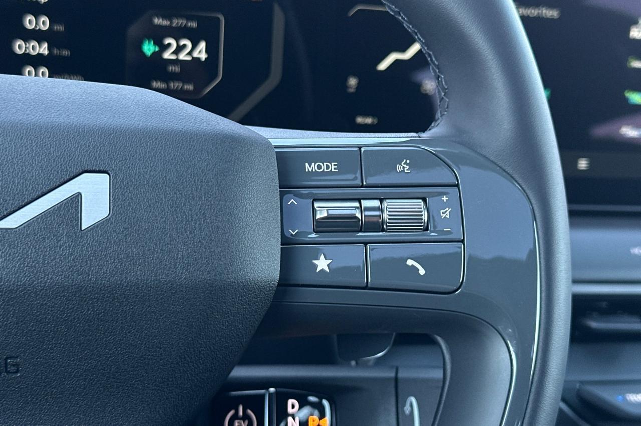 2026 Kia EV9 Light Long Range Salinas CA