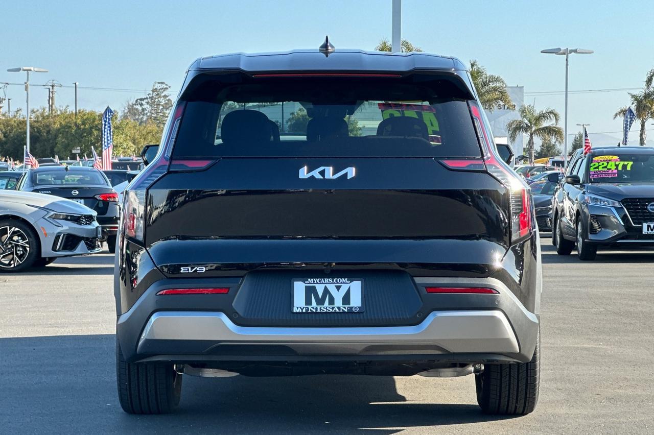 2026 Kia EV9 Light Long Range Salinas CA