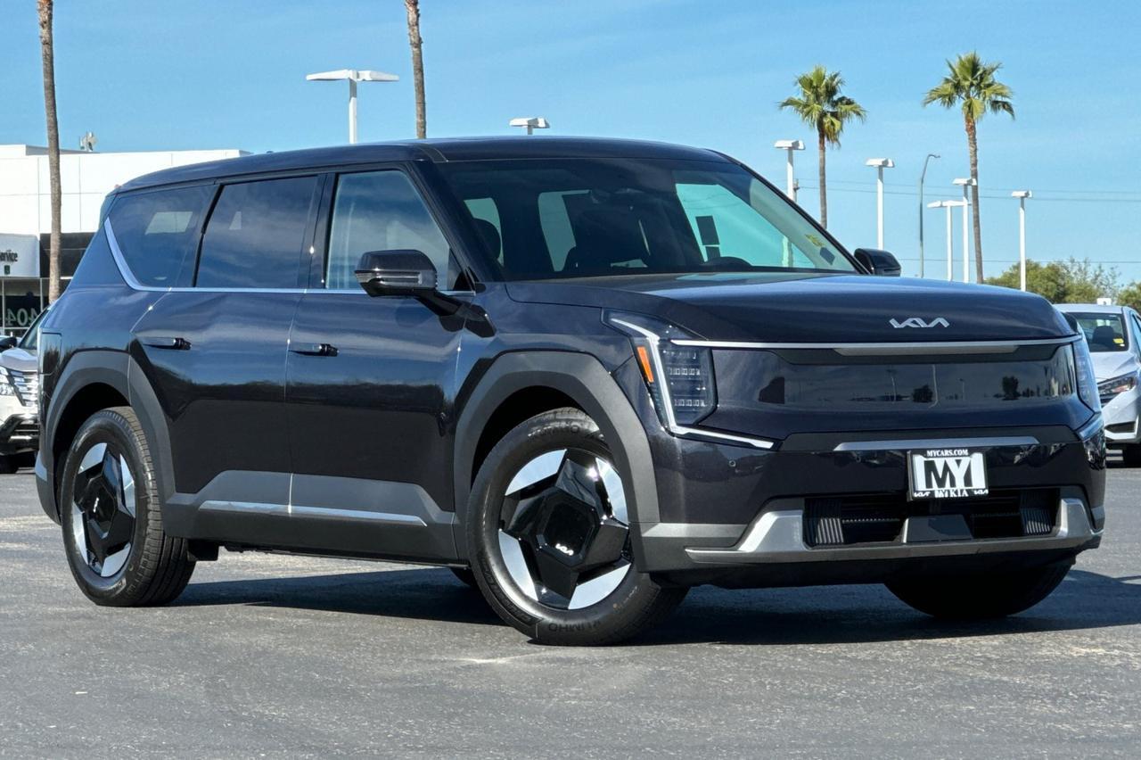 2026 Kia EV9 Light Long Range Salinas CA