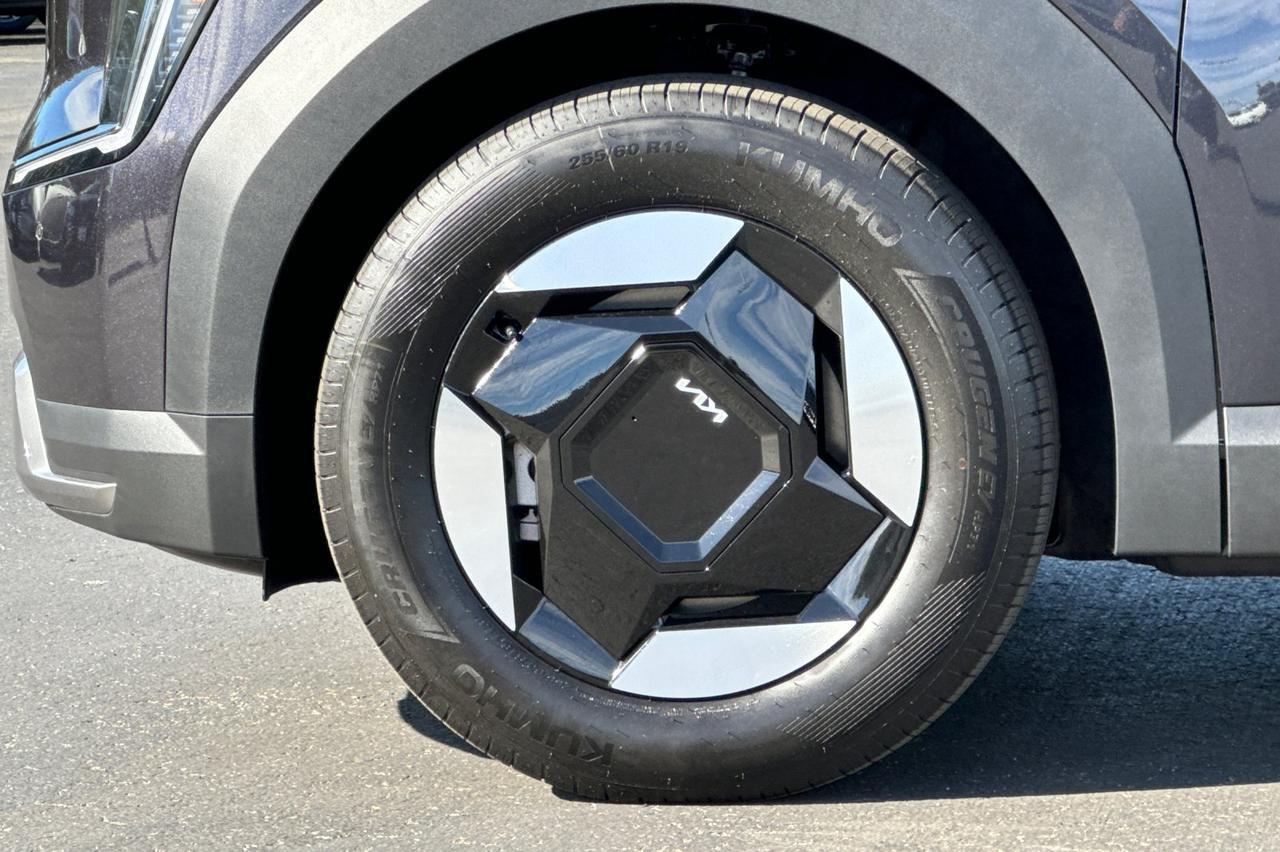 2026 Kia EV9 Light Long Range Salinas CA
